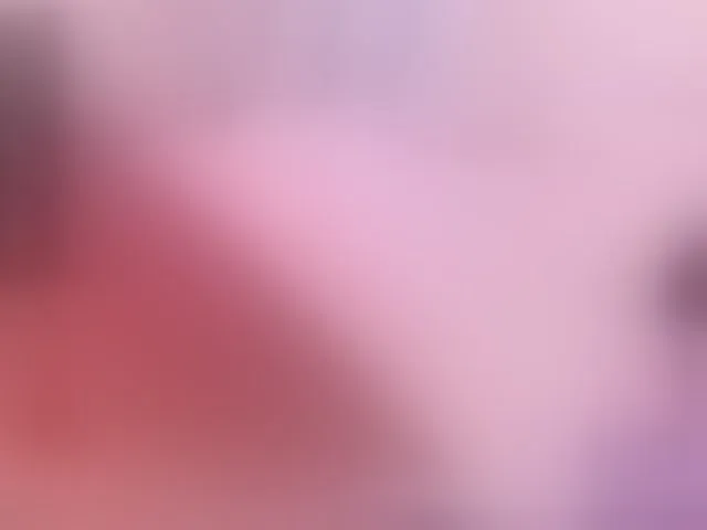 Live sex webcam photo for EinnyMure #293929763