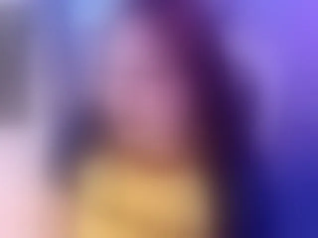 Live sex webcam photo for EinnyMure #294082874