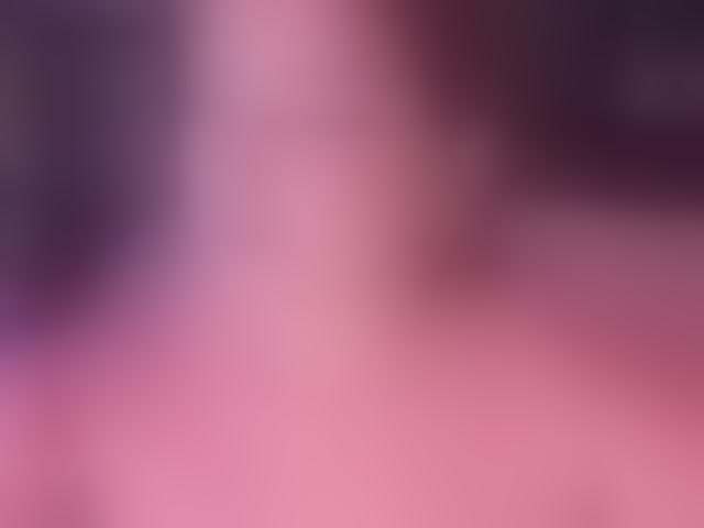 Live sex webcam photo for EinnyMure #294123684
