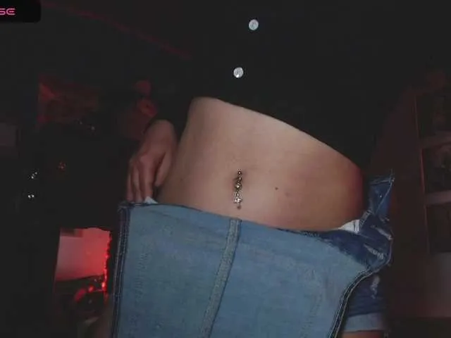 Live sex webcam photo for Eiraa #276301311