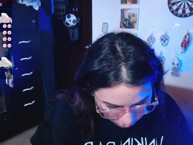 Live sex webcam photo for Eiraa #276411033