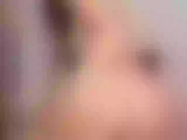 Live sex webcam photo for Eire-Spencer #291575455
