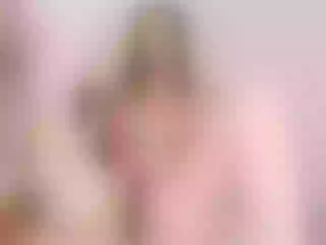 Live sex webcam photo for Eire-Spencer #291657791