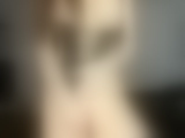 Live sex webcam photo for Eire-Spencer #294219677