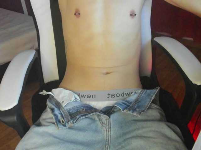 Live sex webcam photo for Eithanx #275426311