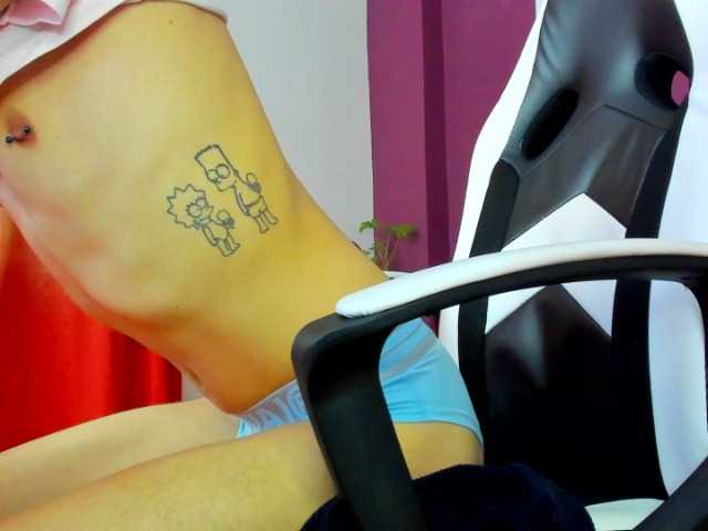 Live sex webcam photo for Eithanx #275482837