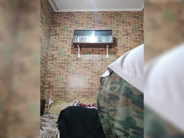 Live sex webcam photo for EiusBellator #276443647