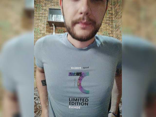 Live sex webcam photo for EiusBellator #276482074