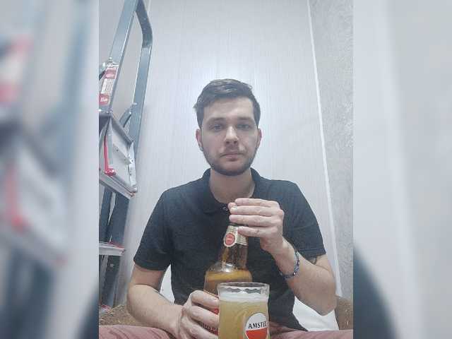 Live sex webcam photo for EiusBellator #277041819