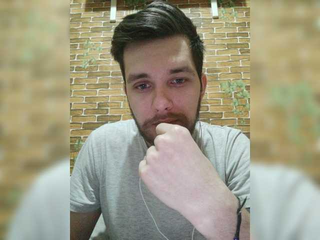 Live sex webcam photo for EiusBellator #277183533