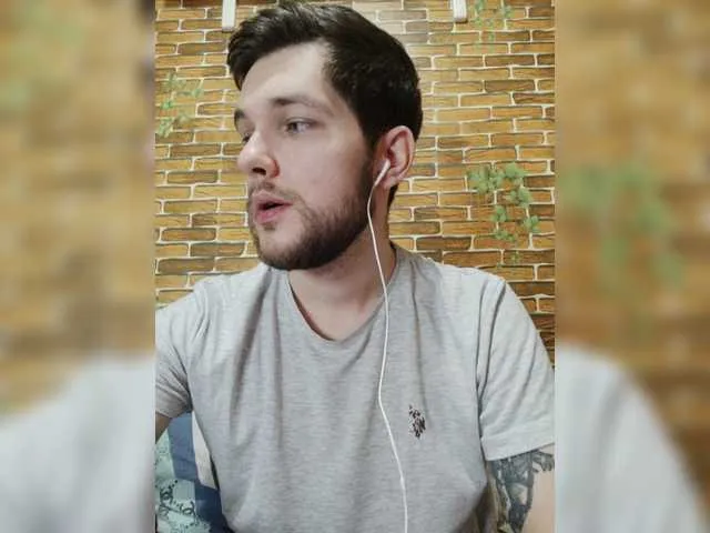 Live sex webcam photo for EiusBellator #277217249