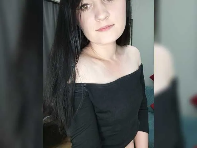 Live sex webcam photo for EkateRriga #275816321