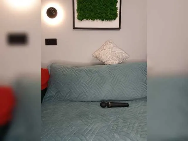 Live sex webcam photo for EkateRriga #275994592