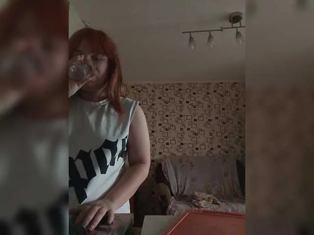 Live sex webcam photo for Ekaterina2019 #290909730