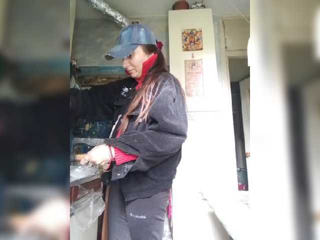 Live sex webcam photo for EksaCake #277925209