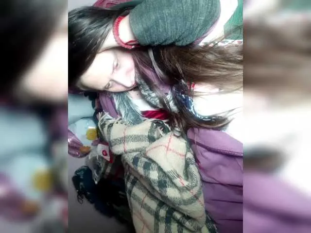 Live sex webcam photo for EksaCake #290543957