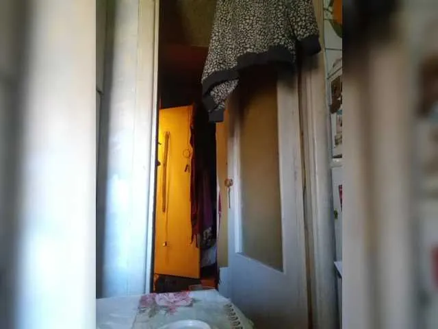 Live sex webcam photo for EksaCake #290883112