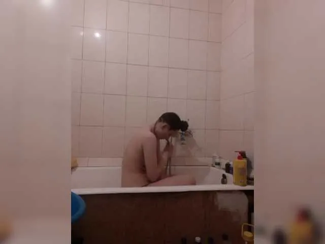 Live sex webcam photo for EksaCake #290978816