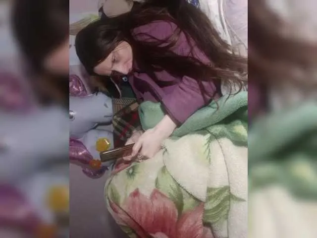 Live sex webcam photo for EksaCake #291036502