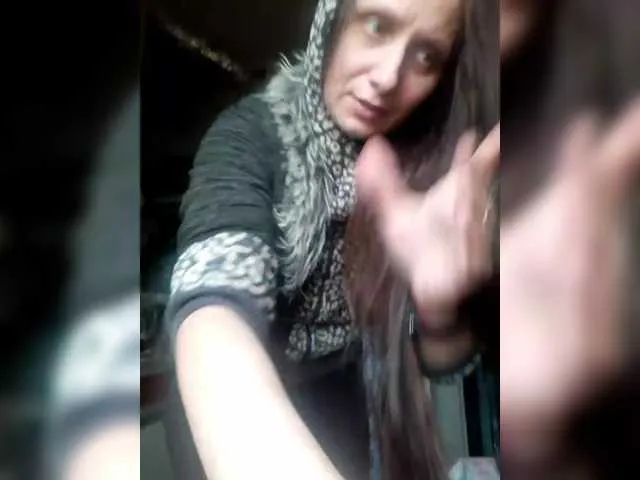 Live sex webcam photo for EksaCake #292275630