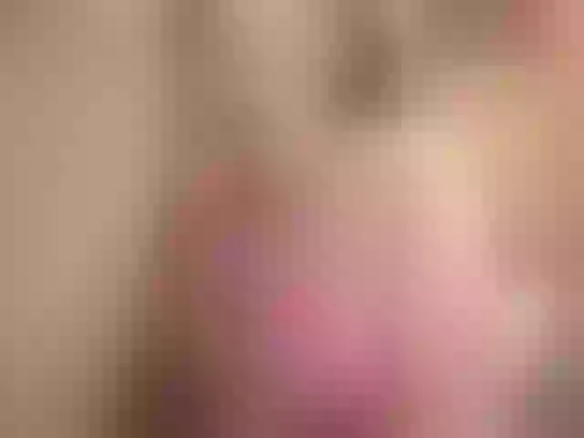 Live sex webcam photo for ElOriginal-Em #273814535