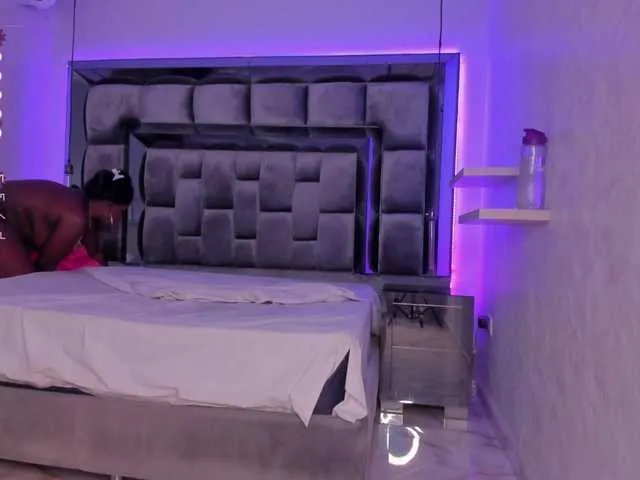 Live sex webcam photo for Ela-ebonny #277245001