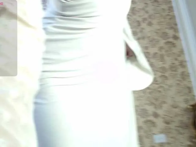 Live sex webcam photo for ElaMorris #291755356
