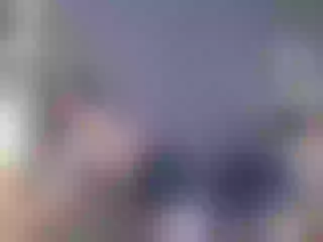 Live sex webcam photo for ElaMorris #291994194