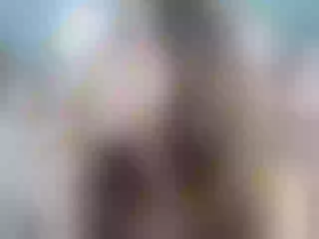 Live sex webcam photo for ElaMorris #292139224