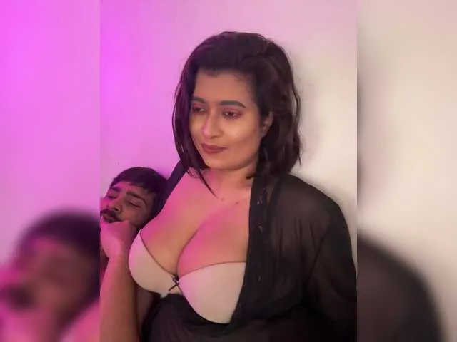 Live sex webcam photo for EleenaTylor #292680981
