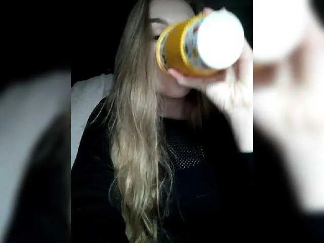 Live sex webcam photo for ElegantLady19 #273034928