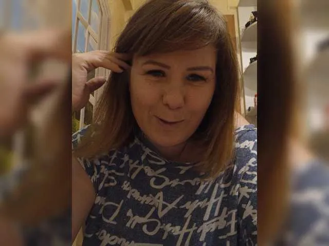 Live sex webcam photo for ElegantLady77 #274249598