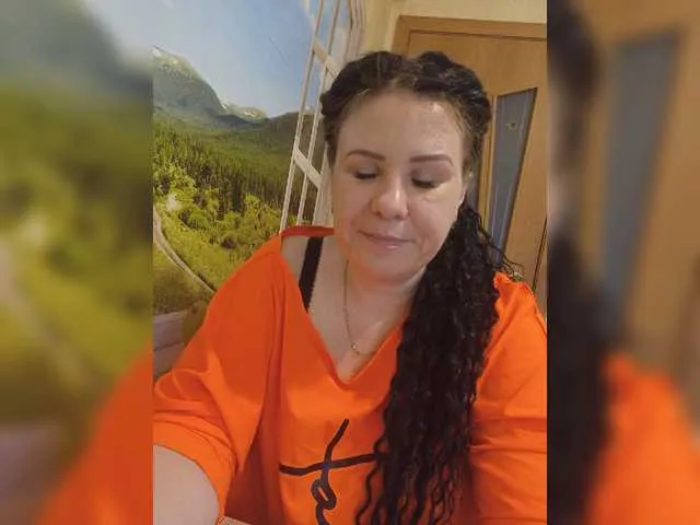 Live sex webcam photo for ElegantLady77 #274894881