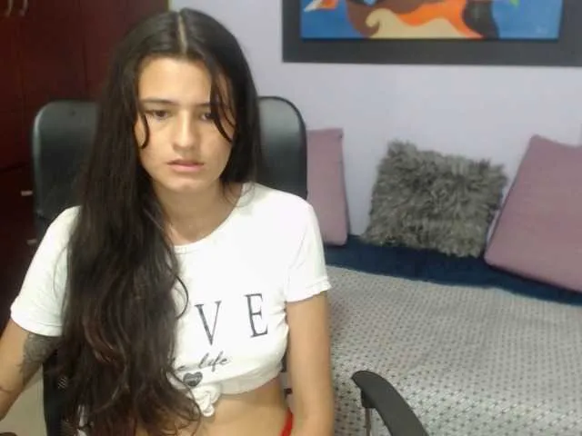 Live sex webcam photo for Elektra07 #272168641