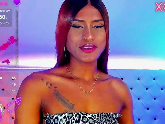 Live sex webcam photo for ElektraQueen #290460152