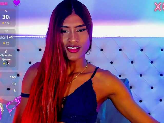 Live sex webcam photo for ElektraQueen #290467059