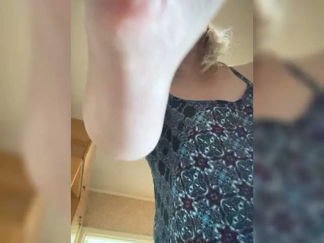 Live sex webcam photo for ElenCarr #277606358