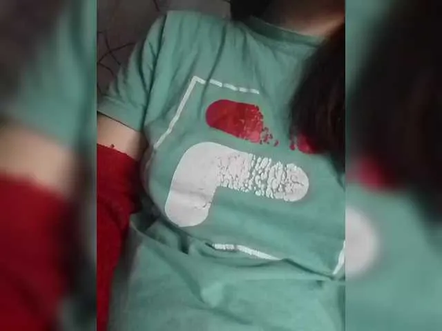 Live sex webcam photo for Elena19962 #291053100