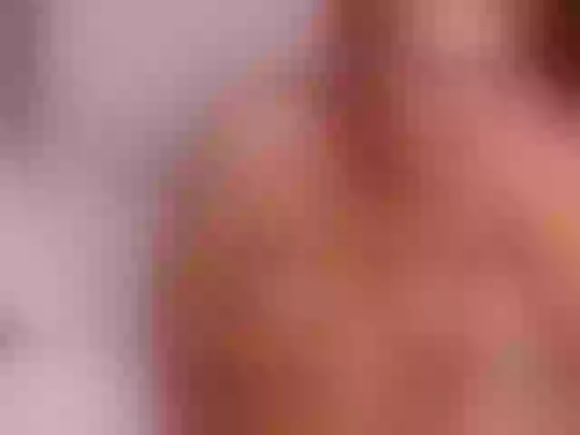 Live sex webcam photo for ElenaJuarez #290411118