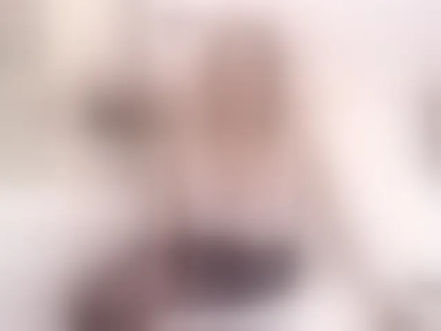 Live sex webcam photo for ElenaJuarez #292423150