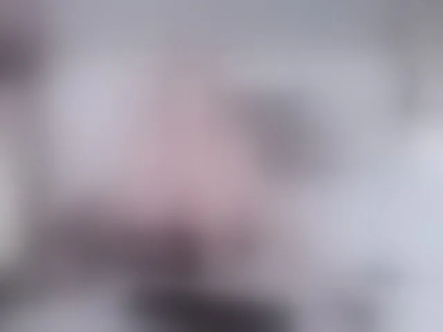Live sex webcam photo for ElenaJuarez #293511865