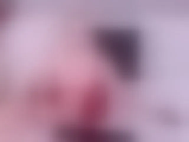 Live sex webcam photo for ElenaJuarez #293615636