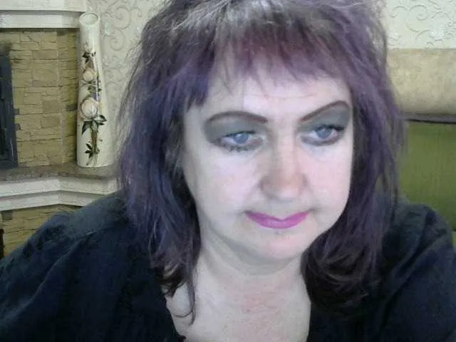 Live sex webcam photo for ElenaZed #287985066
