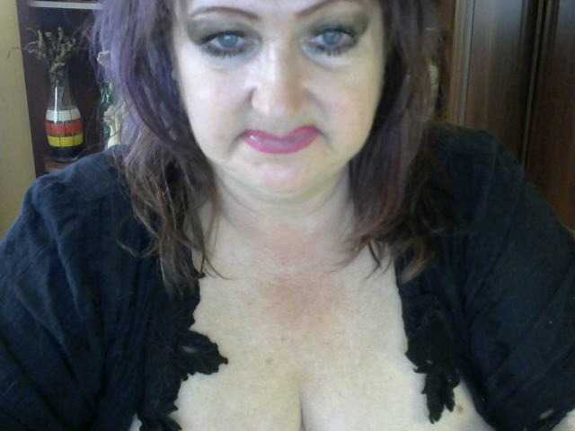 Live sex webcam photo for ElenaZed #287985113