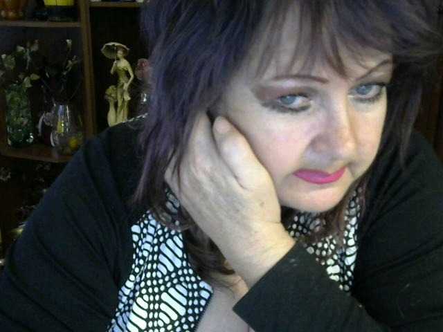 Live sex webcam photo for ElenaZed #287985132