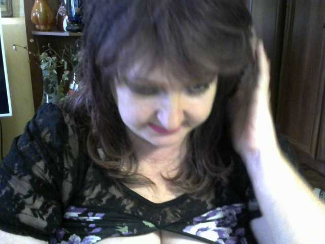 Live sex webcam photo for ElenaZed #287985138