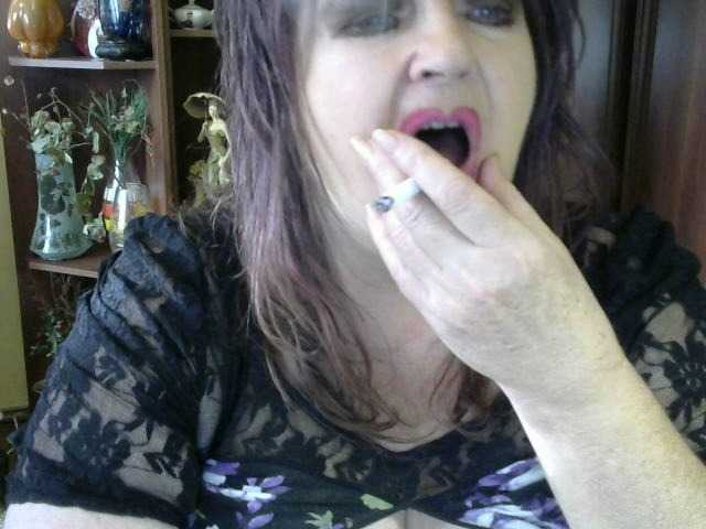 Live sex webcam photo for ElenaZed #287985139