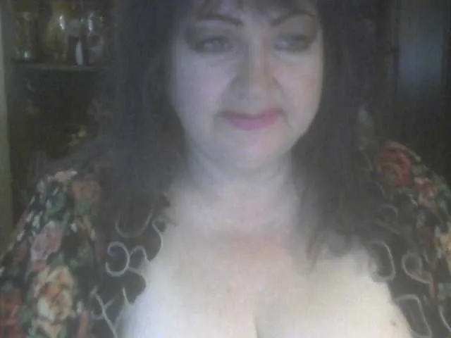 Live sex webcam photo for ElenaZed #290279157