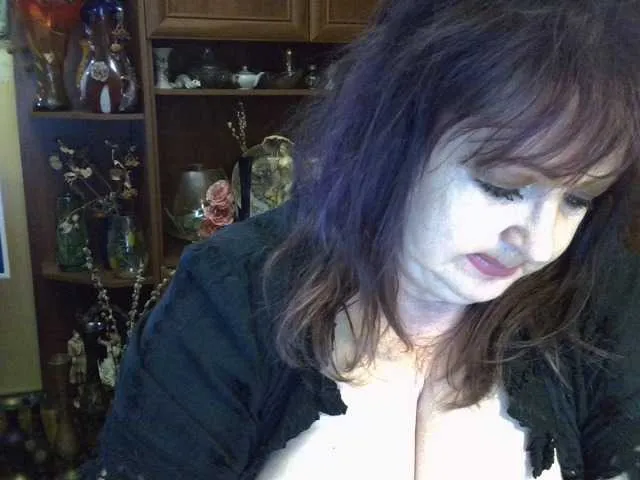 Live sex webcam photo for ElenaZed #290495628