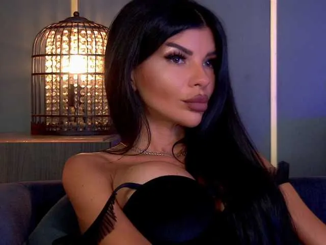 Live sex webcam photo for EleniaDevons #291418003